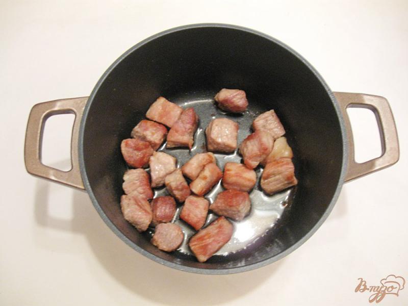 Фото приготовление рецепта: Свинина в соевом соусе шаг №2