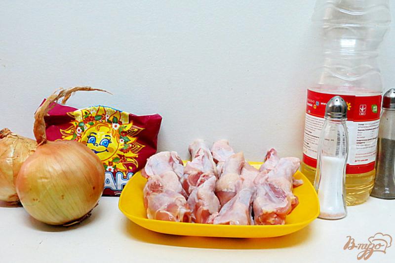 Фото приготовление рецепта: Куриные крылышки в сметанно- чесночном соусе шаг №1