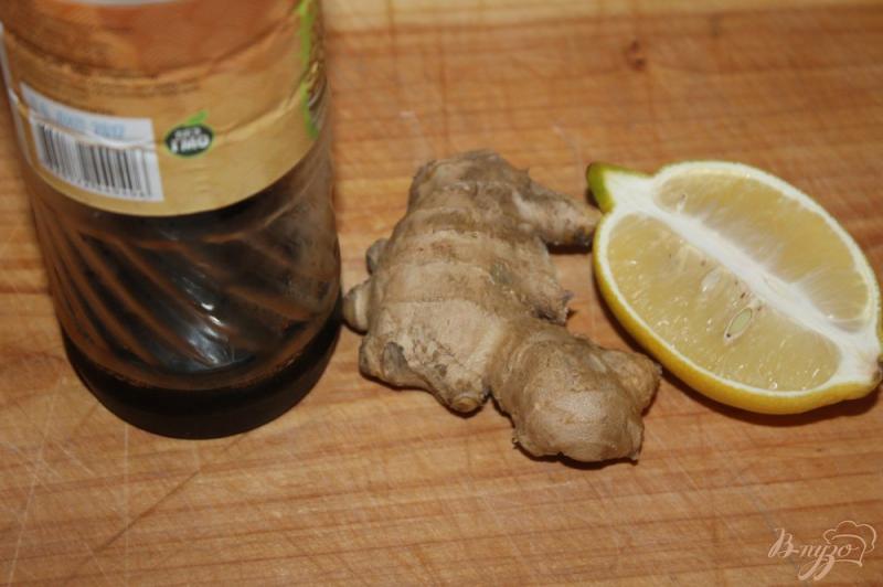 Фото приготовление рецепта: Стейк в имбирно - лимонном маринаде шаг №3