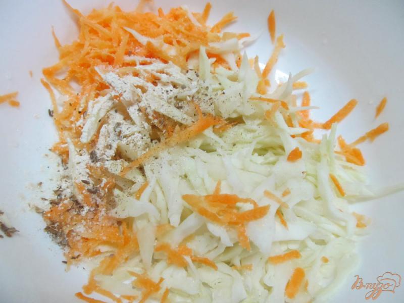 Фото приготовление рецепта: Салат из капусты с брокколи шаг №1