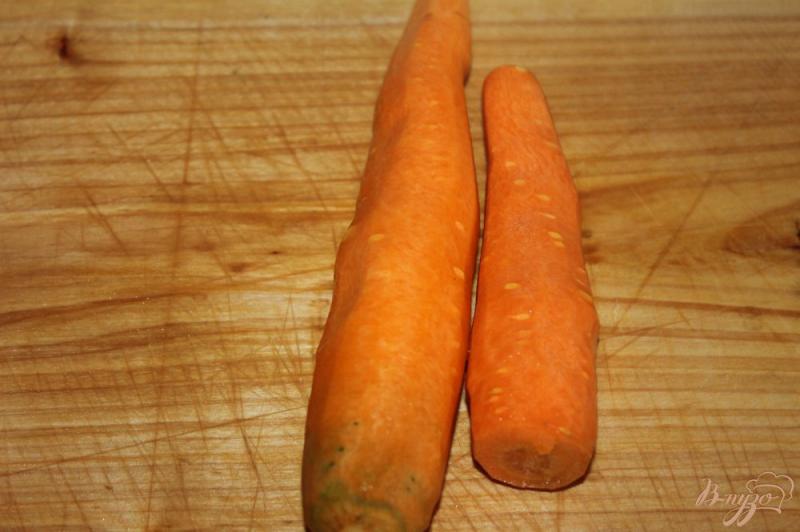 Фото приготовление рецепта: Морковь по - корейски с базиликом шаг №1