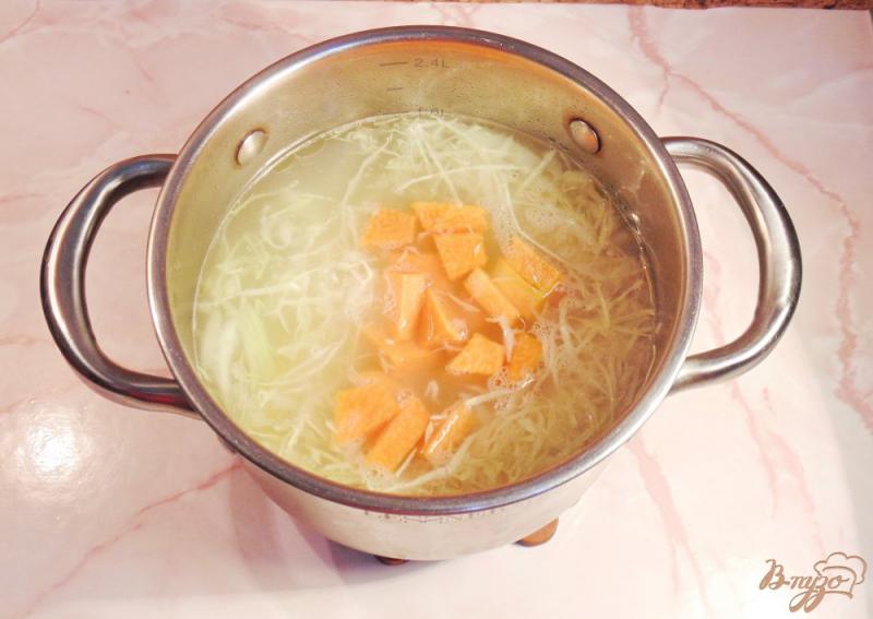 Фото приготовление рецепта: Овощной суп с тыквой шаг №5