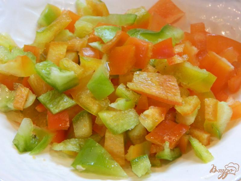 Фото приготовление рецепта: Суп на курином бульоне со специями и зеленым луком шаг №3