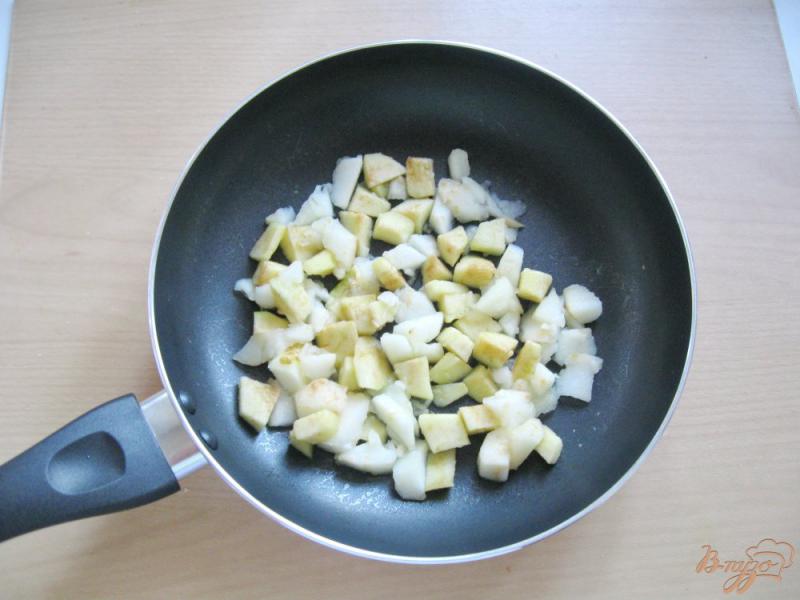 Фото приготовление рецепта: Печенье с яблоками и орехами из слоеного теста шаг №1