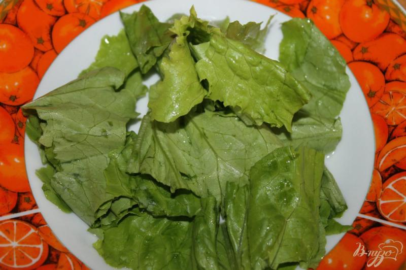 Фото приготовление рецепта: Салат с языком, жареными грибами и сыром шаг №1