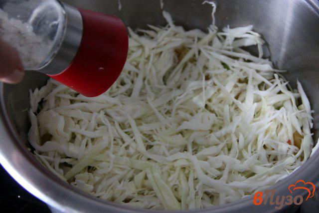 Фото приготовление рецепта: «Слоеный» овощной суп шаг №3