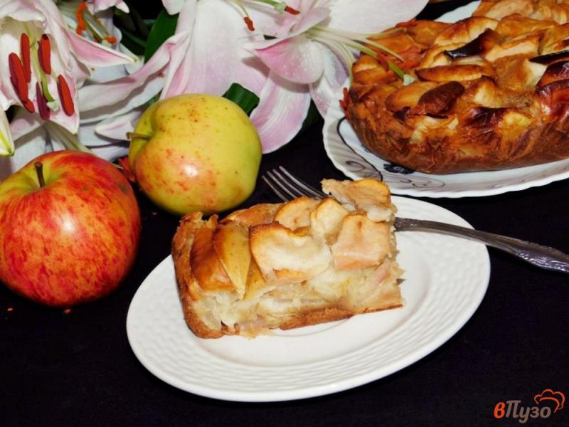 Фото приготовление рецепта: Яблочный пирог шаг №4