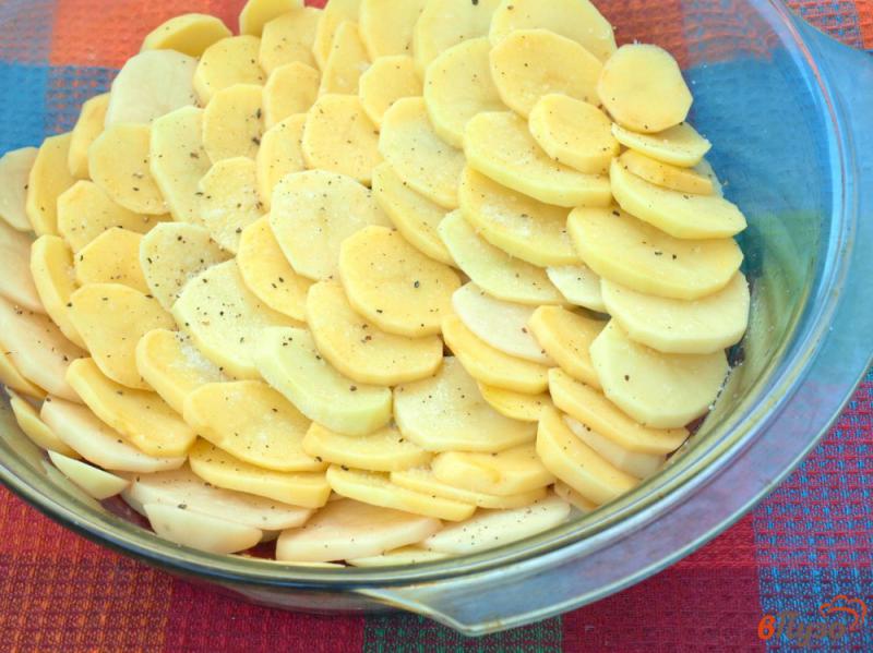 Фото приготовление рецепта: Говядина запечённая с картофелем в духовке шаг №3