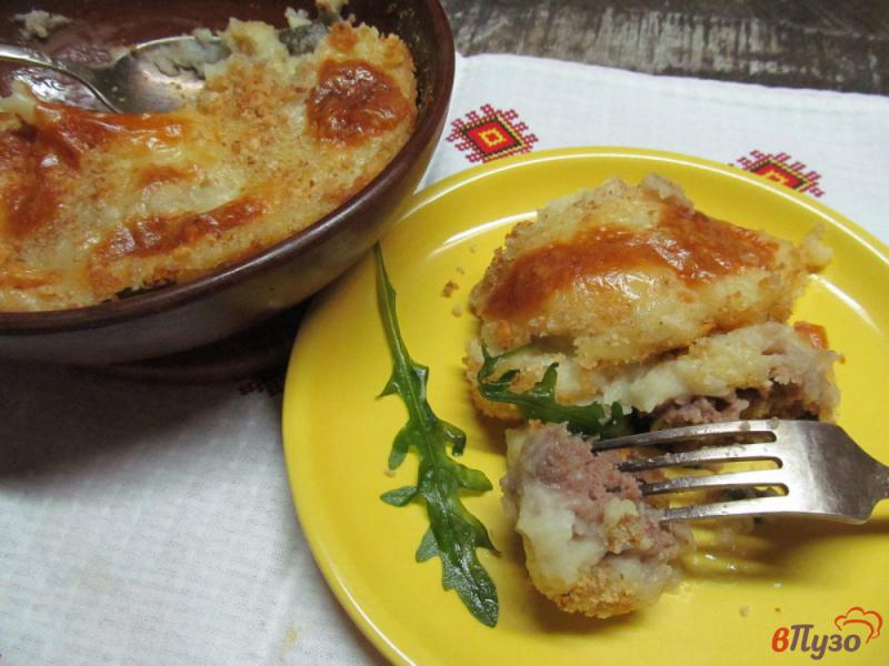 Фото приготовление рецепта: Запеканка картофельная с фрикадельками шаг №10
