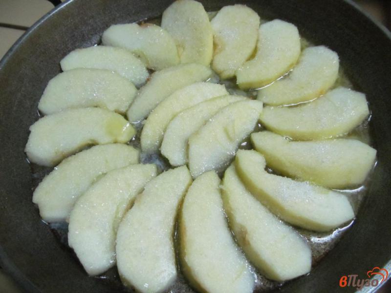 Фото приготовление рецепта: Пирог с яблоком «блинчатый» шаг №1