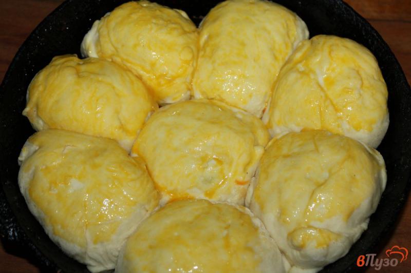 Фото приготовление рецепта: Домашние пирожки с капустой шаг №5