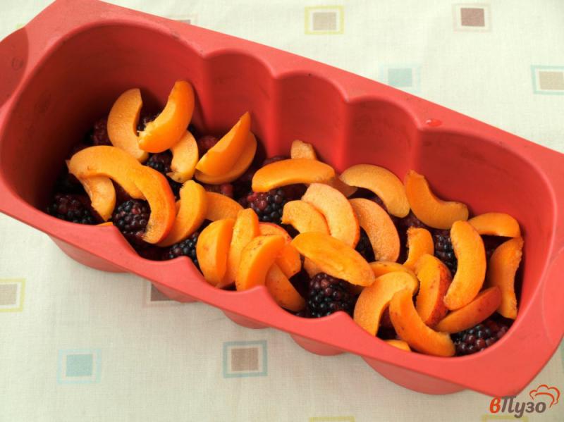 Фото приготовление рецепта: Желе с фруктами ассорти шаг №2