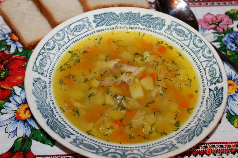 Фото приготовление рецепта: Куриный суп с кус- кусом шаг №6