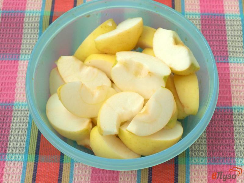 Фото приготовление рецепта: Компот из яблок с виноградом на зиму шаг №1
