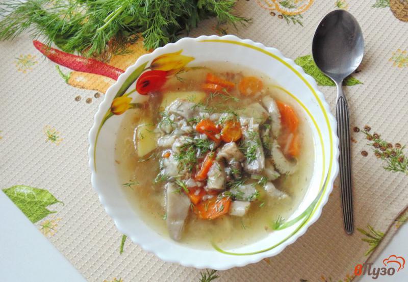 Фото приготовление рецепта: Гречневый суп с вешенками шаг №6