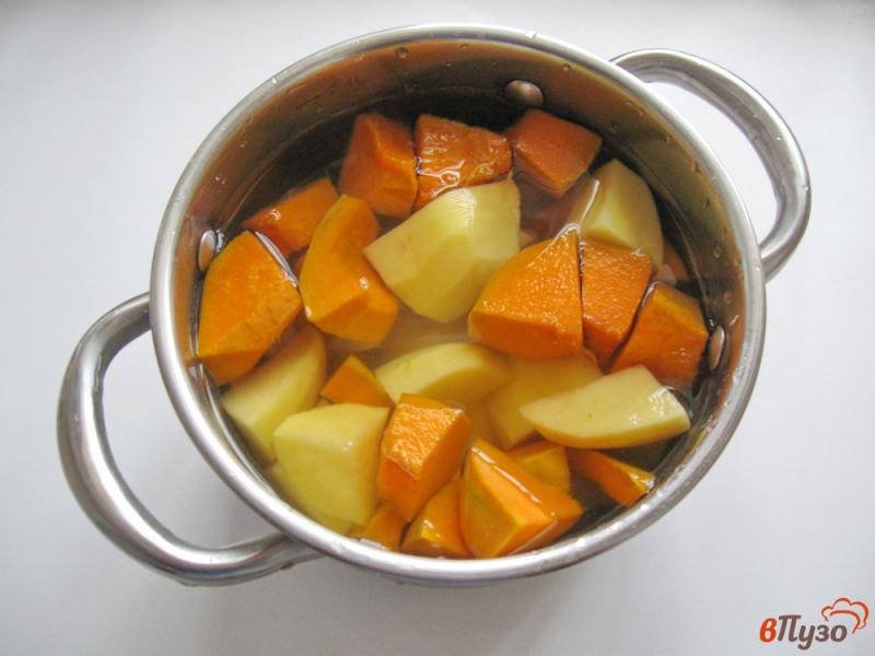 Фото приготовление рецепта: Пюре из картофеля и тыквы шаг №2