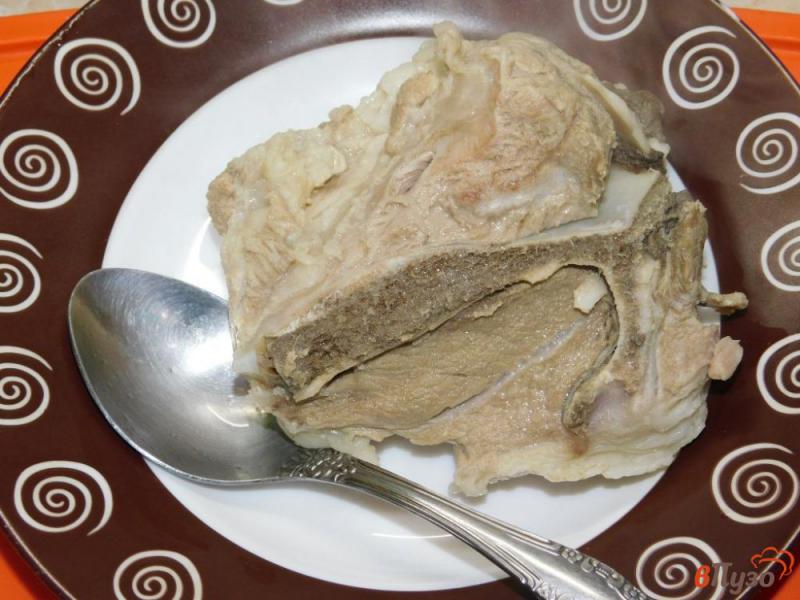 Фото приготовление рецепта: Суп из свинины с болгарским перцем и чечевицей шаг №1