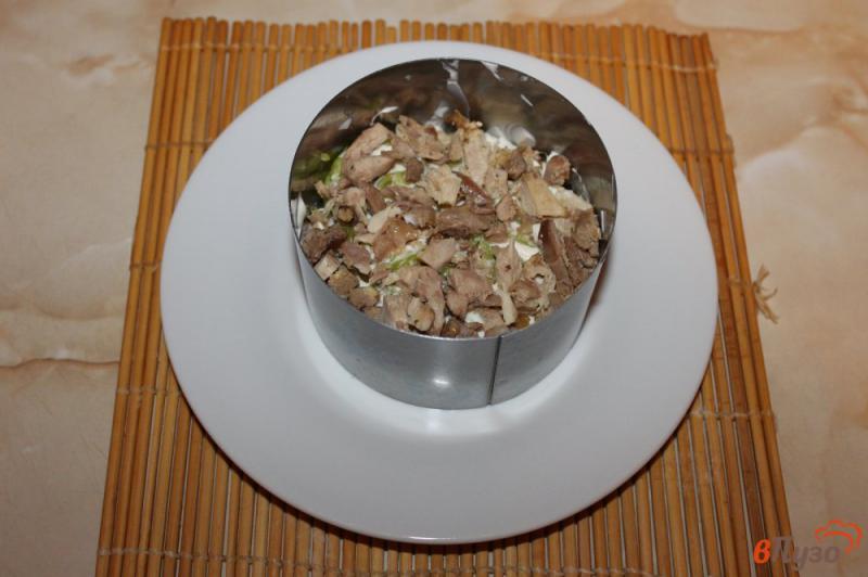 Фото приготовление рецепта: Куриный салат с перцем и помидорами шаг №6