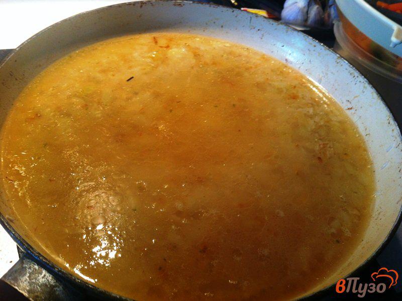 Фото приготовление рецепта: Гарнир из риса и овощей шаг №4
