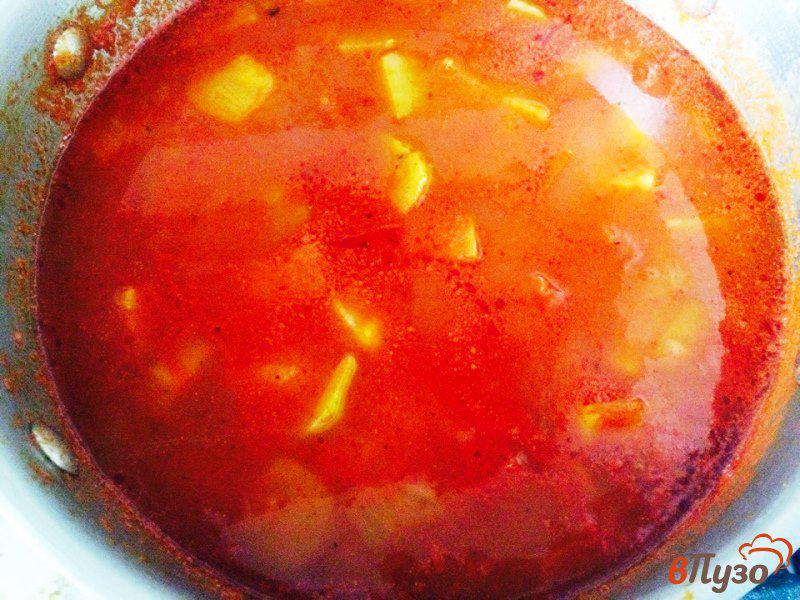 Фото приготовление рецепта: Томатный суп из цукини шаг №4