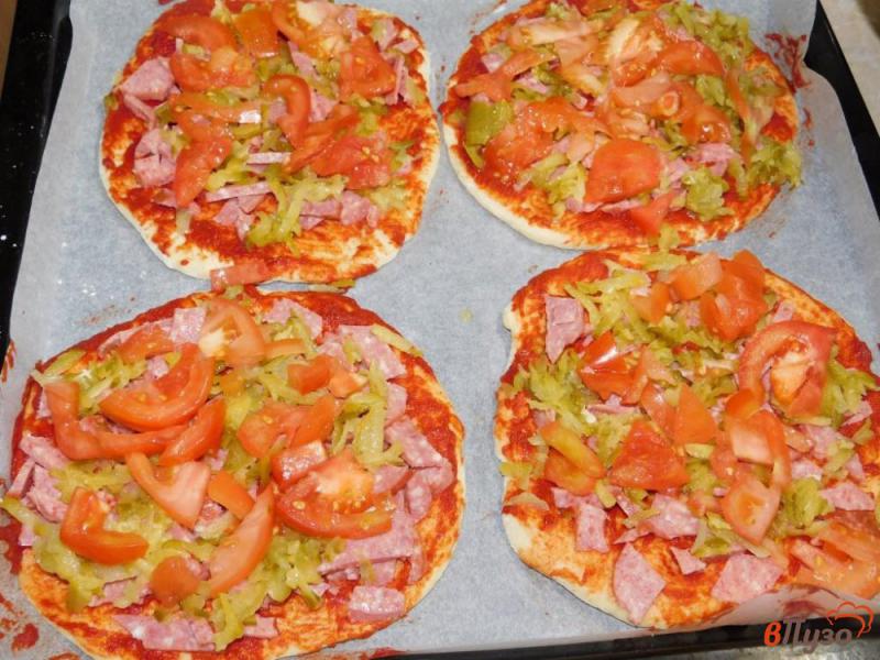 Фото приготовление рецепта: Пицца «домашняя» шаг №4