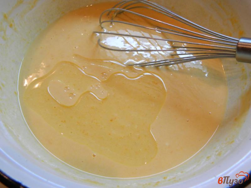 Фото приготовление рецепта: Тыквенные блинчики с апельсиново-лимонным соусом шаг №4