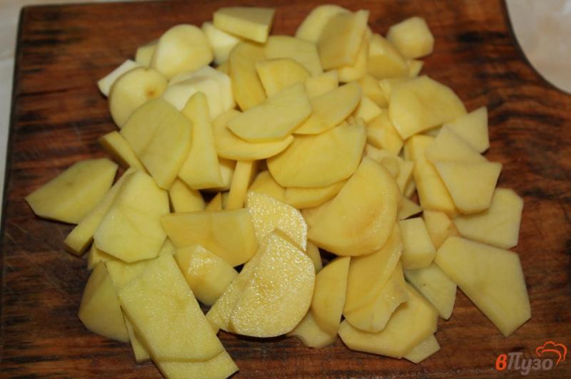Фото приготовление рецепта: Картофельное пюре по - сельски с салом и луком шаг №1