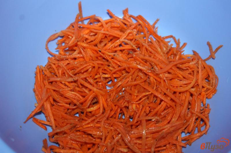 Фото приготовление рецепта: Салат из краснокочанной капусты с отварным сердцем и корейской морковью шаг №1