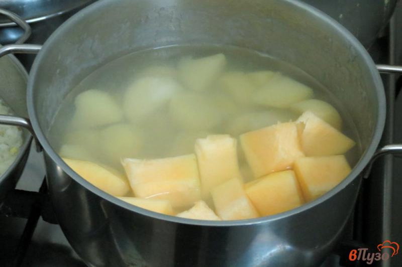 Фото приготовление рецепта: Тыквенно-картофельное пюре шаг №4