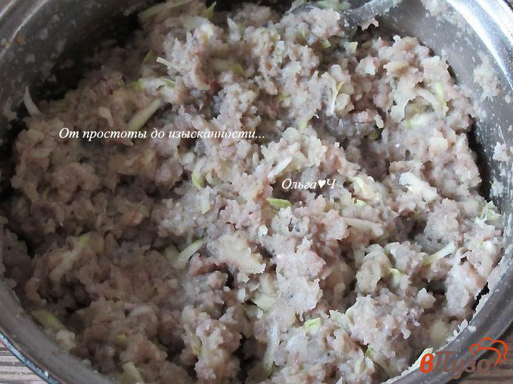 Фото приготовление рецепта: Котлеты из сельди с картофелем и кабачком шаг №3