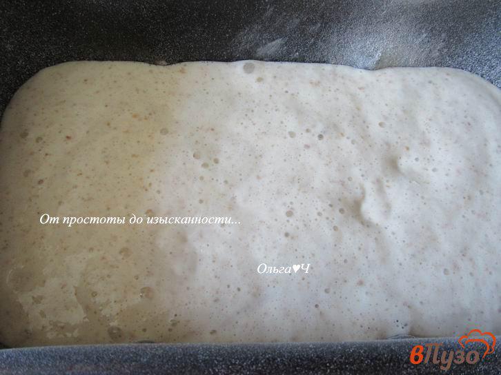 Фото приготовление рецепта: Ржано-пшеничный хлеб с кабачком и зеленым луком шаг №3