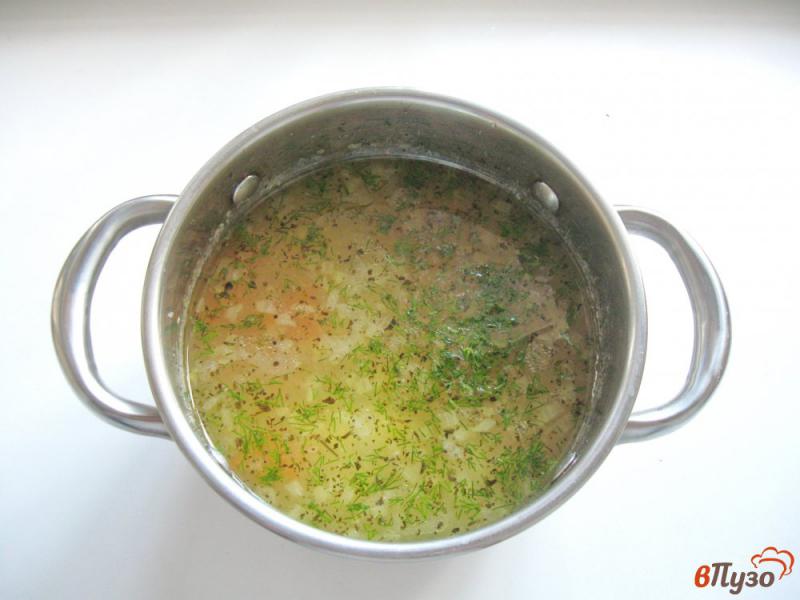 Фото приготовление рецепта: Рыбный суп с пшеном шаг №8