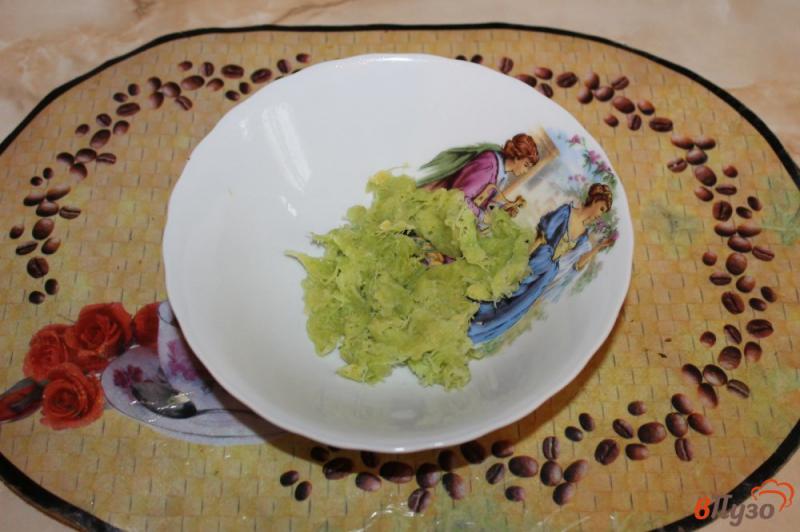 Фото приготовление рецепта: Вафли с кабачком в кляре на завтрак шаг №1