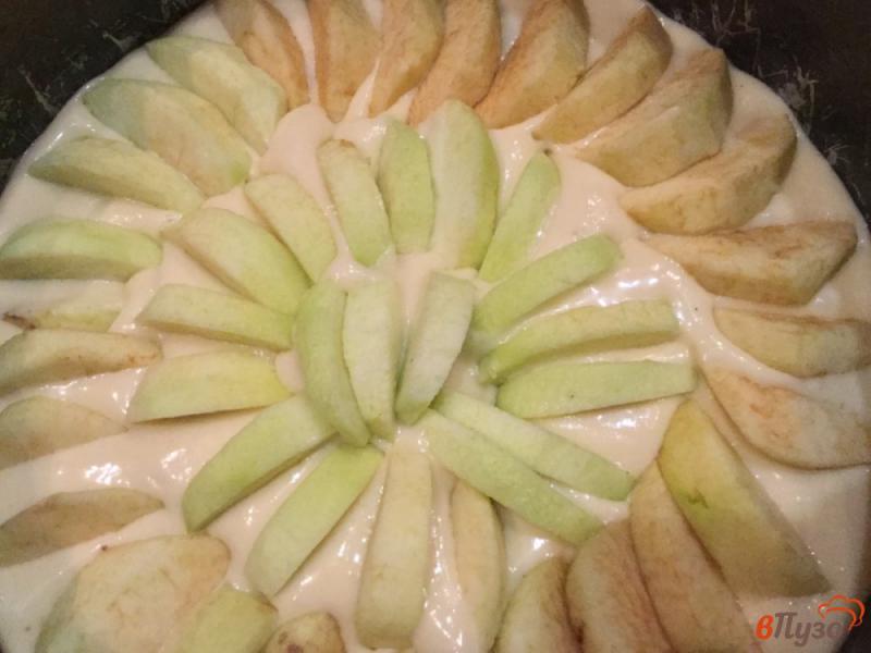 Фото приготовление рецепта: Яблочный пирог по-итальянски шаг №5