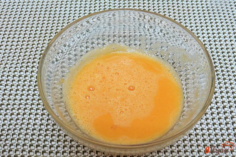 Фото приготовление рецепта: Цветная капуста с сыром моцарелла, сухарями в духовке шаг №4