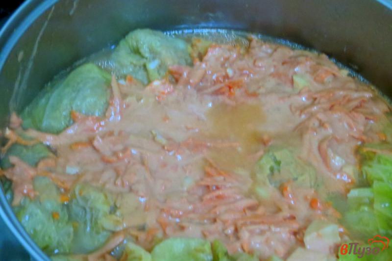 Фото приготовление рецепта: Голубцы из савойской капусты шаг №13