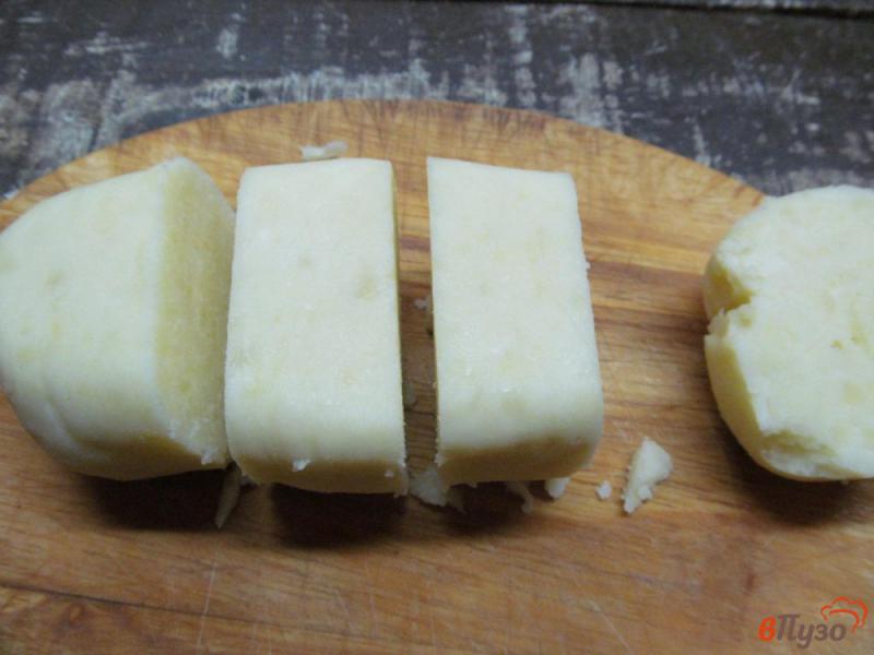 Фото приготовление рецепта: Картофельные корзиночки с грибами и сыром шаг №3