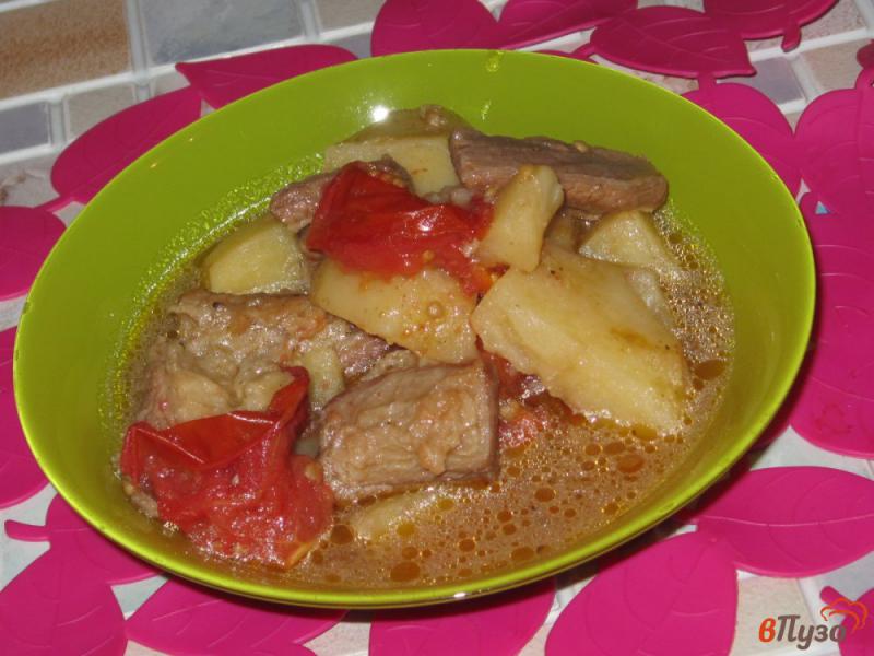 Фото приготовление рецепта: Рагу из говядины с картофелем и помидорами шаг №9