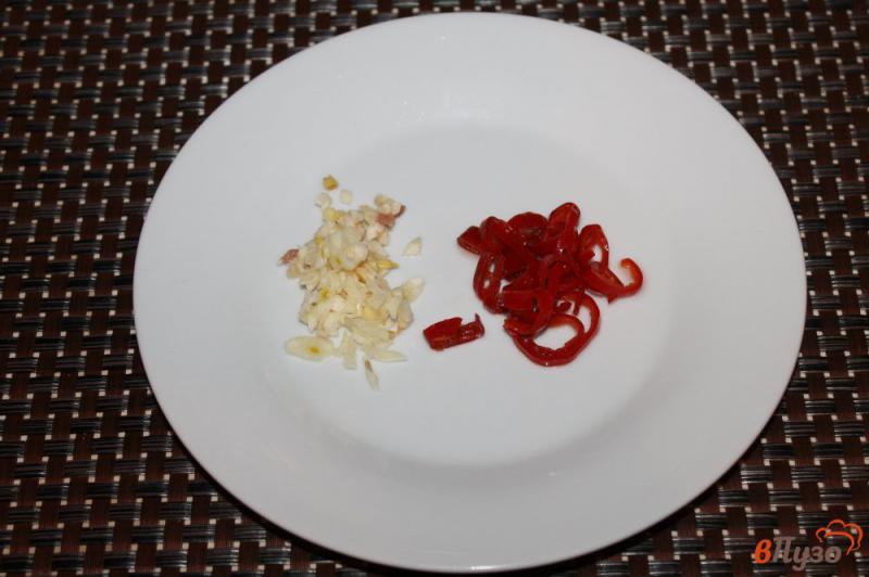 Фото приготовление рецепта: Спагетти с мясом в остром соусе шаг №4