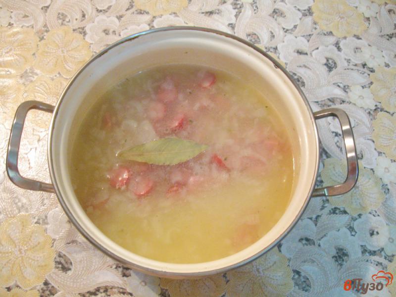 Фото приготовление рецепта: Суп с рисом и копченостями шаг №5