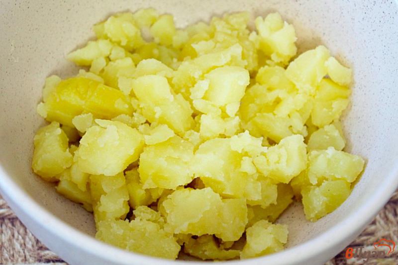 Фото приготовление рецепта: Скумбрия запеченная с картофельной начинкой шаг №1