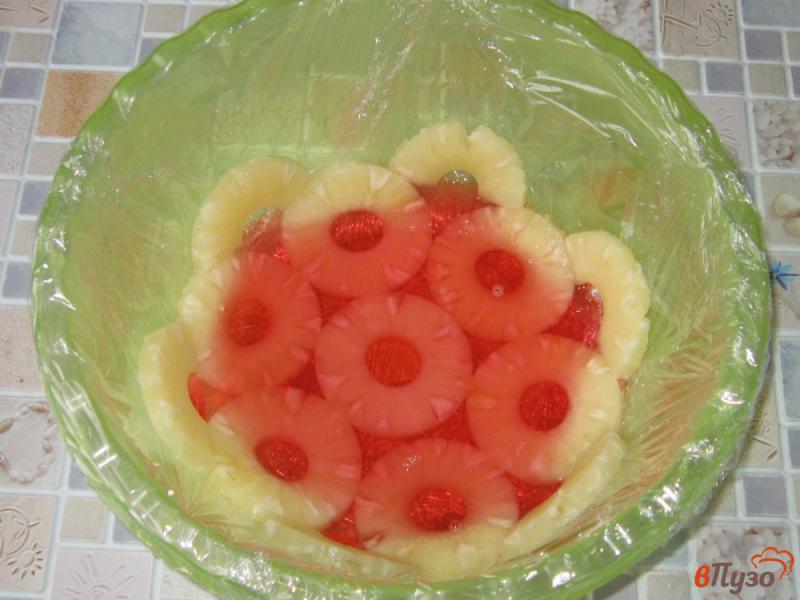 Фото приготовление рецепта: Торт «Йогуртовая радость» с ананасами шаг №6