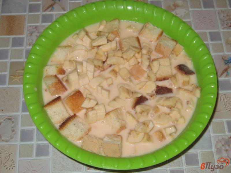 Фото приготовление рецепта: Торт «Йогуртовая радость» с ананасами шаг №11