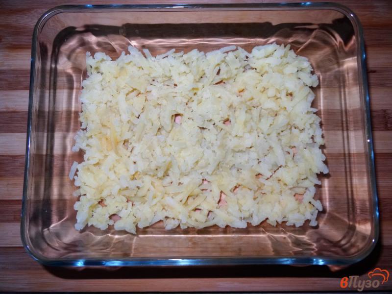 Фото приготовление рецепта: Слоеный салат с сельдью шаг №2