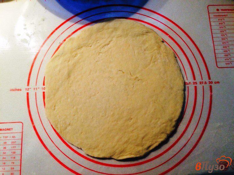 Фото приготовление рецепта: Пицца в мультиварке шаг №3