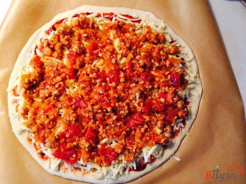 Фото приготовление рецепта: Пицца болоньеза шаг №9