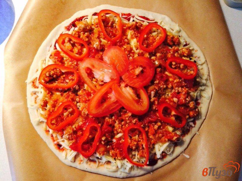 Фото приготовление рецепта: Пицца болоньеза шаг №10