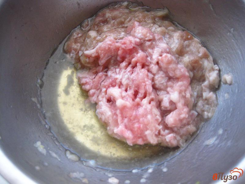 Фото приготовление рецепта: Суп овощной с сельдереем и фрикадельками шаг №4