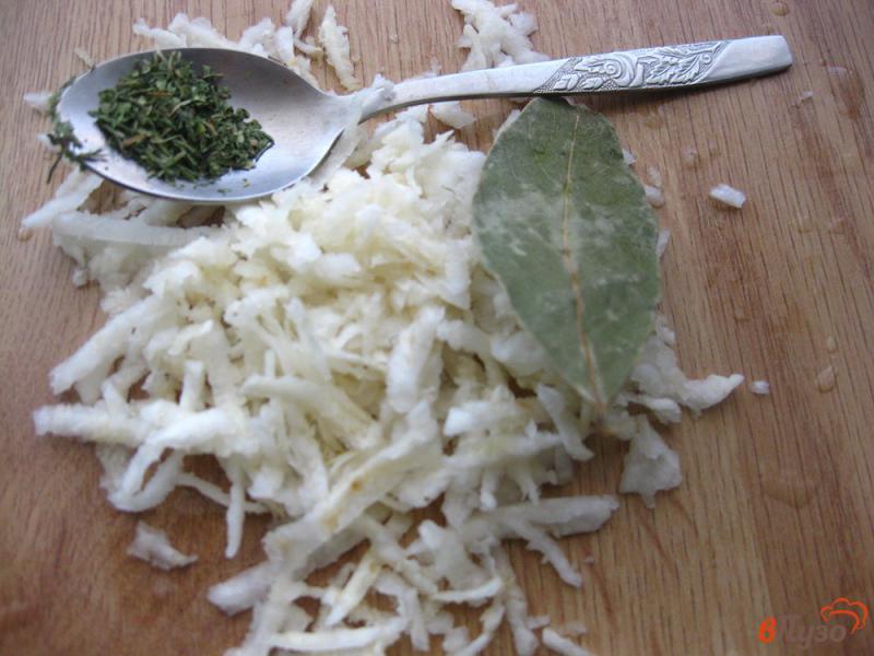 Фото приготовление рецепта: Суп овощной с сельдереем и фрикадельками шаг №7