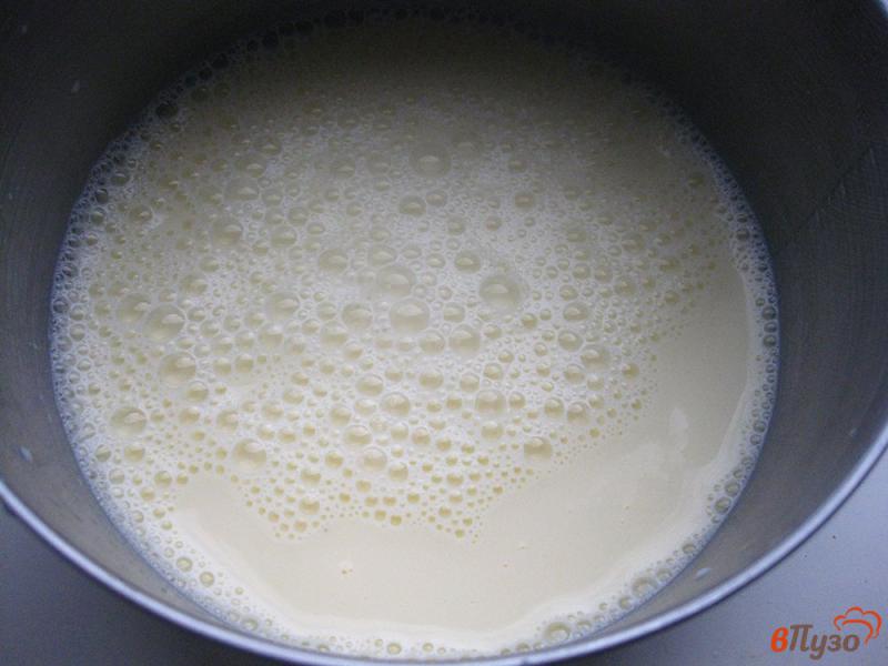 Фото приготовление рецепта: Блины на молоке с икрой минтая шаг №2